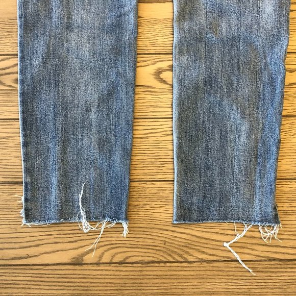 Old Navy | Perfect Straight Two Tone Jeans - Size 0 - Picture 6 of 8